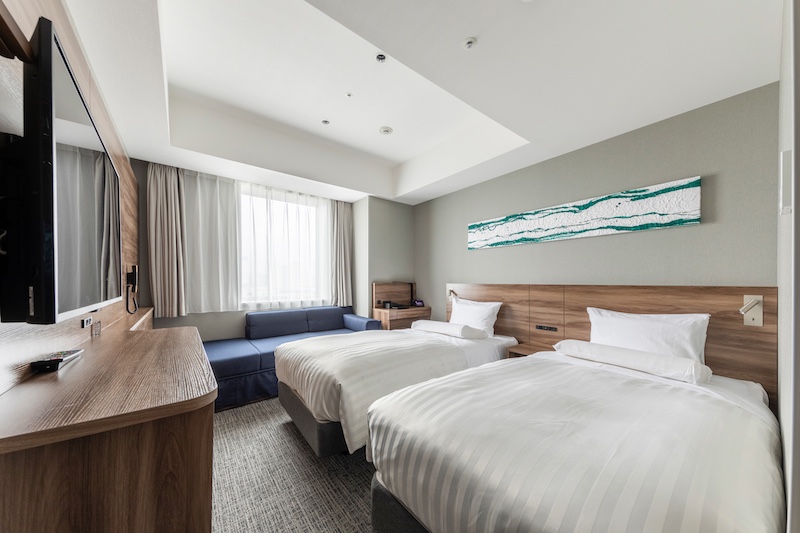 *The room you will actually stay in may be different from the one shown in the photos.